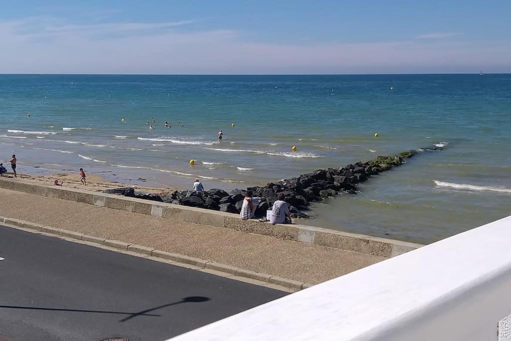 Vue Exceptionnelle En Front De Mer, 8 Personnes Ver-sur-Mer Eksteriør billede